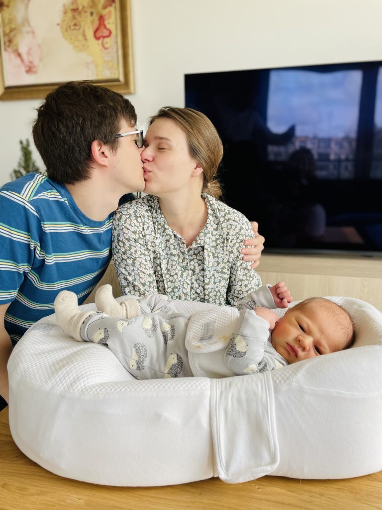 31261C78-BE89-4575-B652-6FEE00F9FD8B